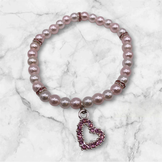 Pärlarmband med rosa strass hjärta och vita och rosa glaspärlor