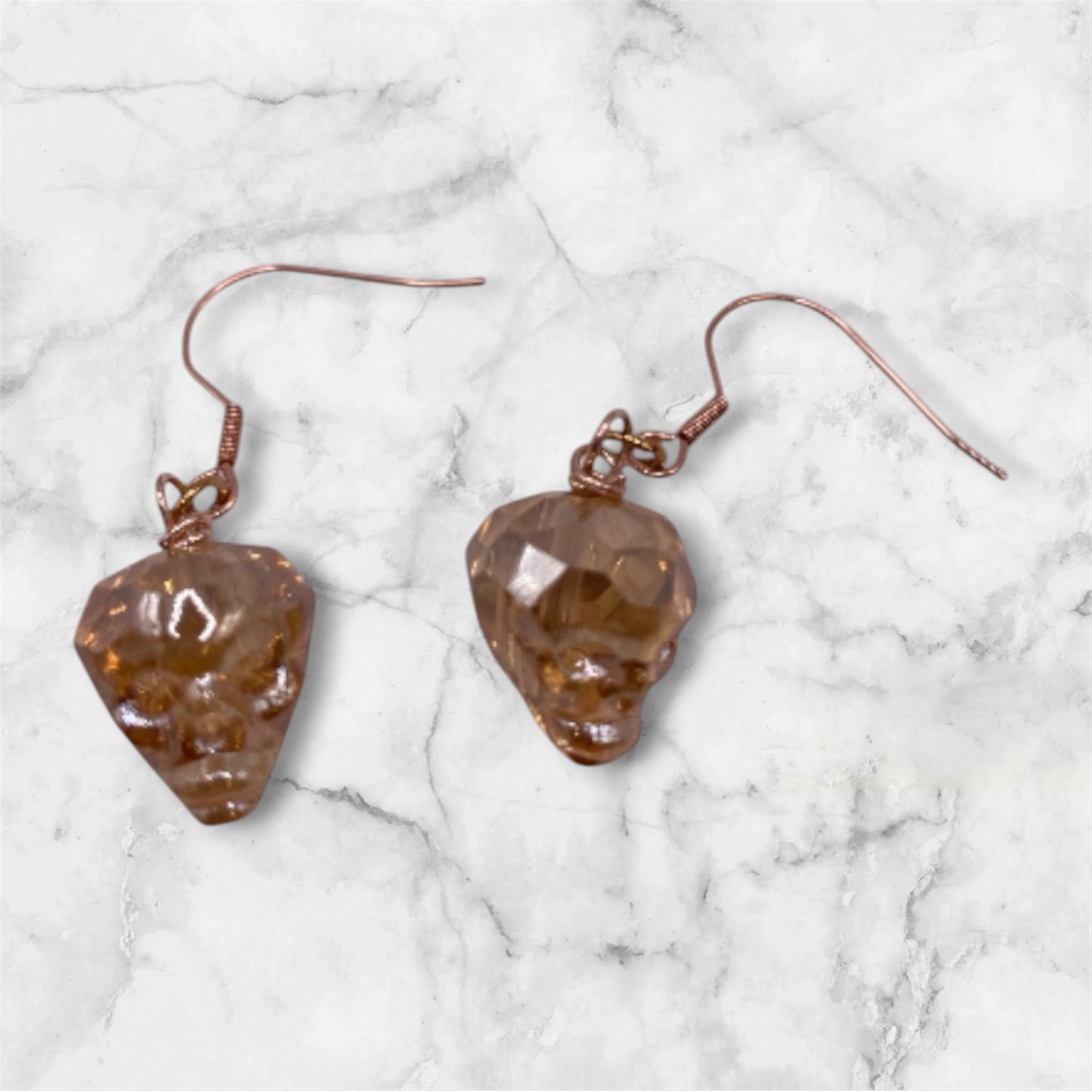 Kristallörhängen med döskalle