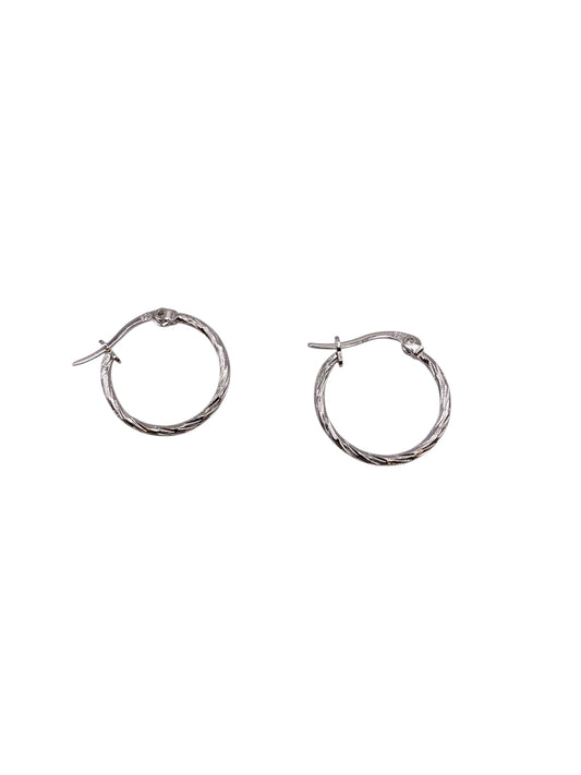 Tunna tvinnade silvercreoler i sterling silver, 18 mm