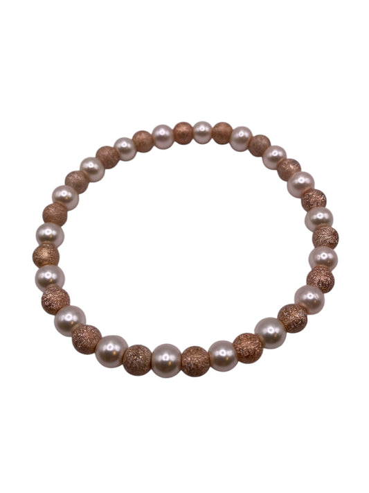 Pärlarmband med vita och roséfärgade stardustpärlor